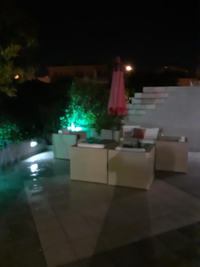 Vila Alegria Nea Iraklitsa المظهر الخارجي الصورة