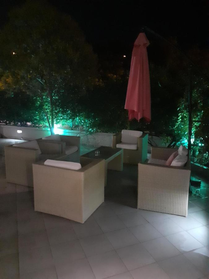 Vila Alegria Nea Iraklitsa المظهر الخارجي الصورة
